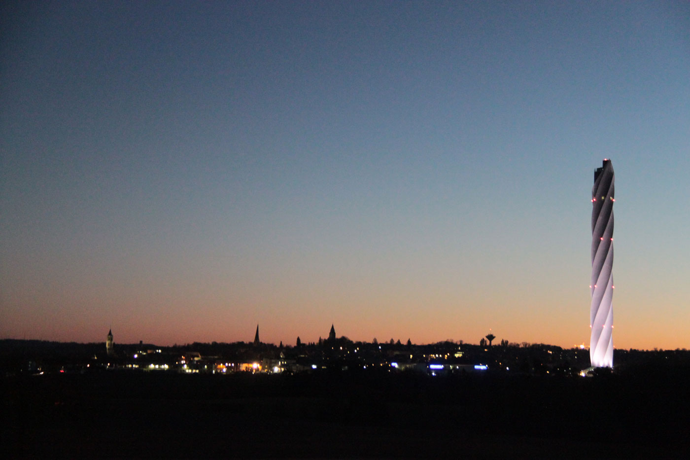 Skyline von rottweil in der Abenddämmerung